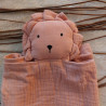 Doudou lion en gaze de coton bio